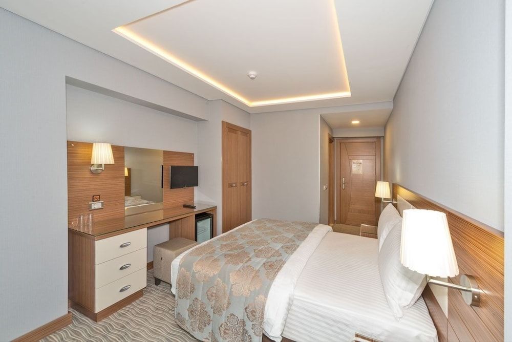 undefined Floransa City Hotel 8