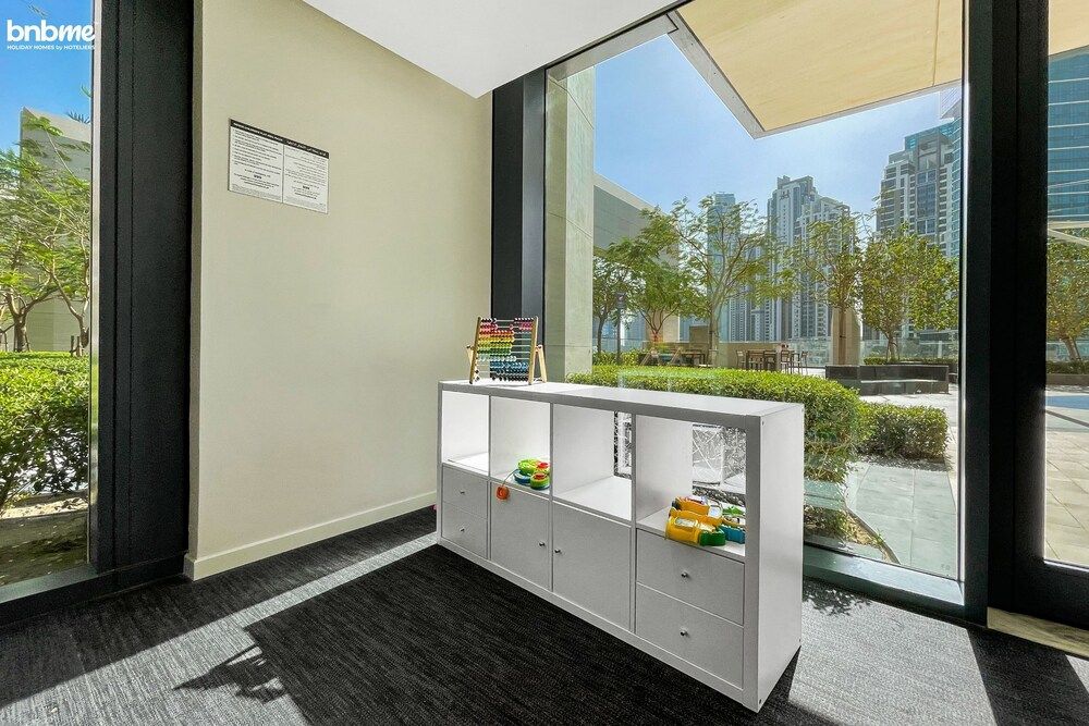 bnbme | Boulevard Heights | 3 + Maids