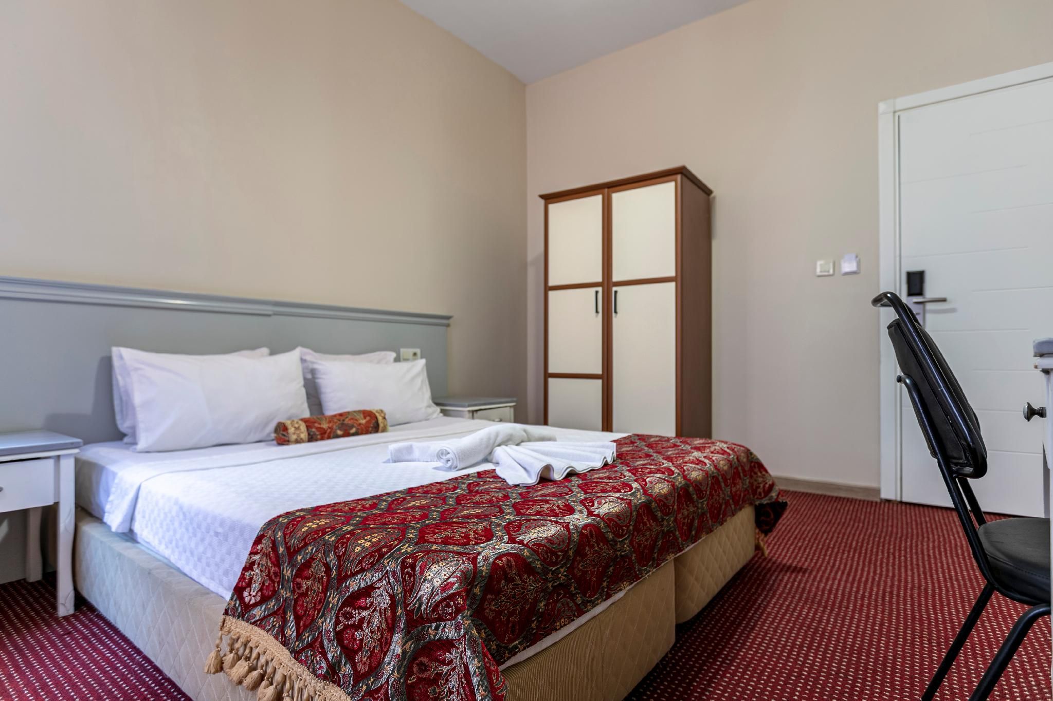 undefined OttomanZade 4