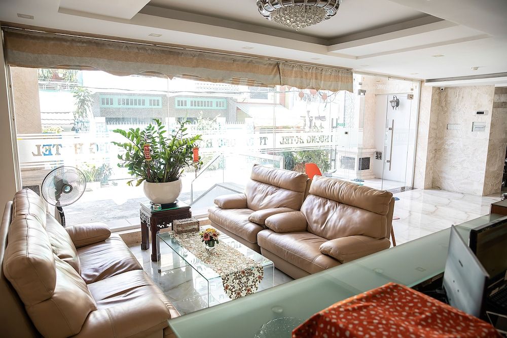 undefined Tu Phuong Hotel