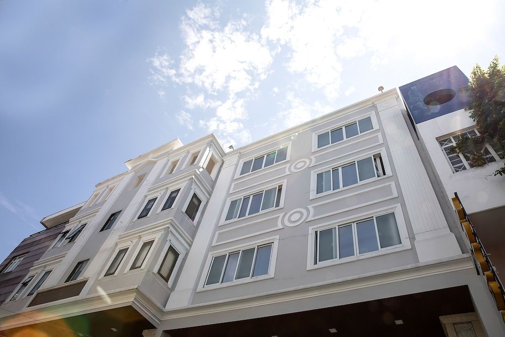 undefined Tu Phuong Hotel 2