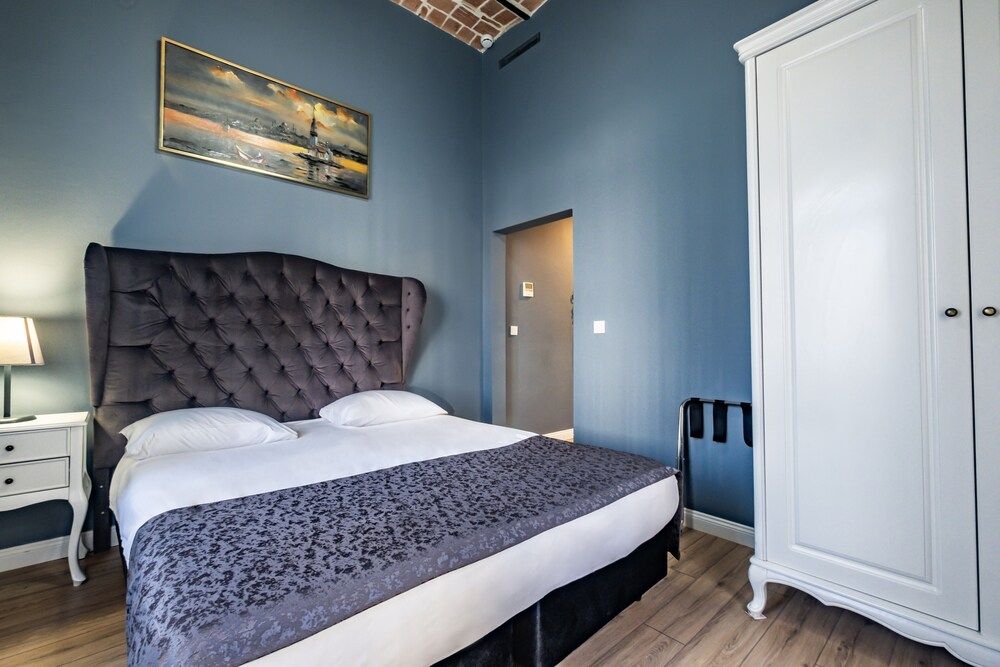 Selvese Collection Hotel Galata 1875 Studio Suite, Balcony 9