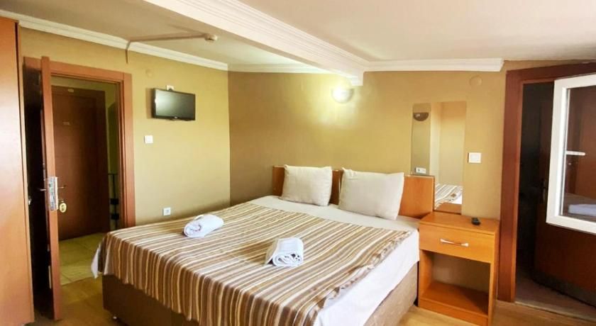Ulubat Castle Hotel Standard Double Room 5