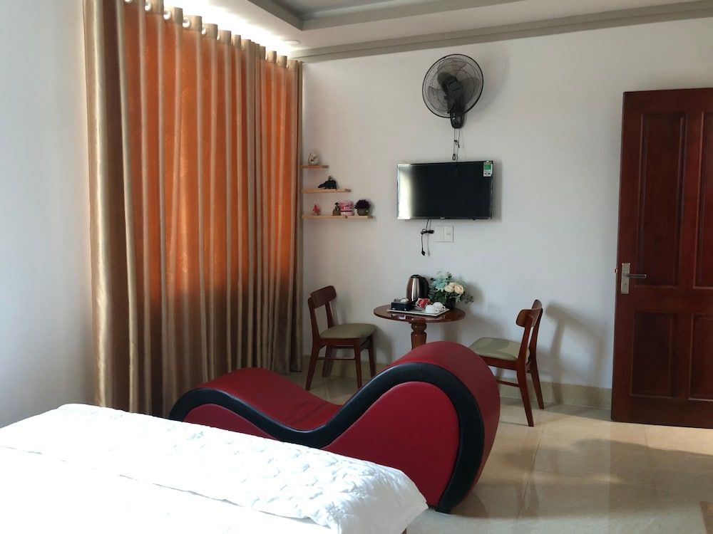 undefined Hoang Lam Hotel 7