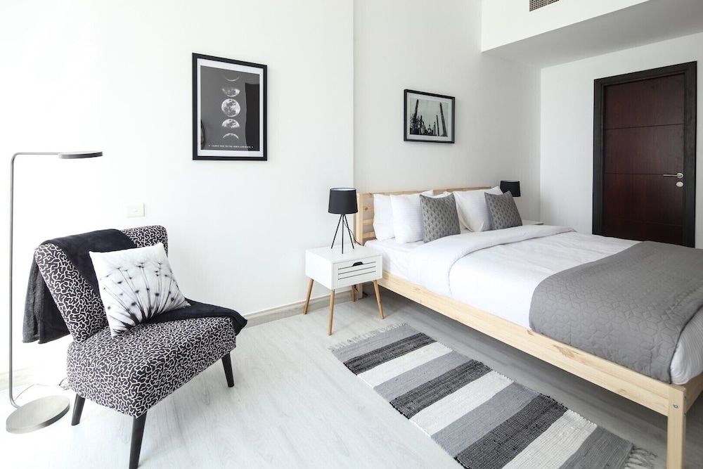 undefined Modern + Light 2BR in Dubai Marina w/ Sea Views! 5