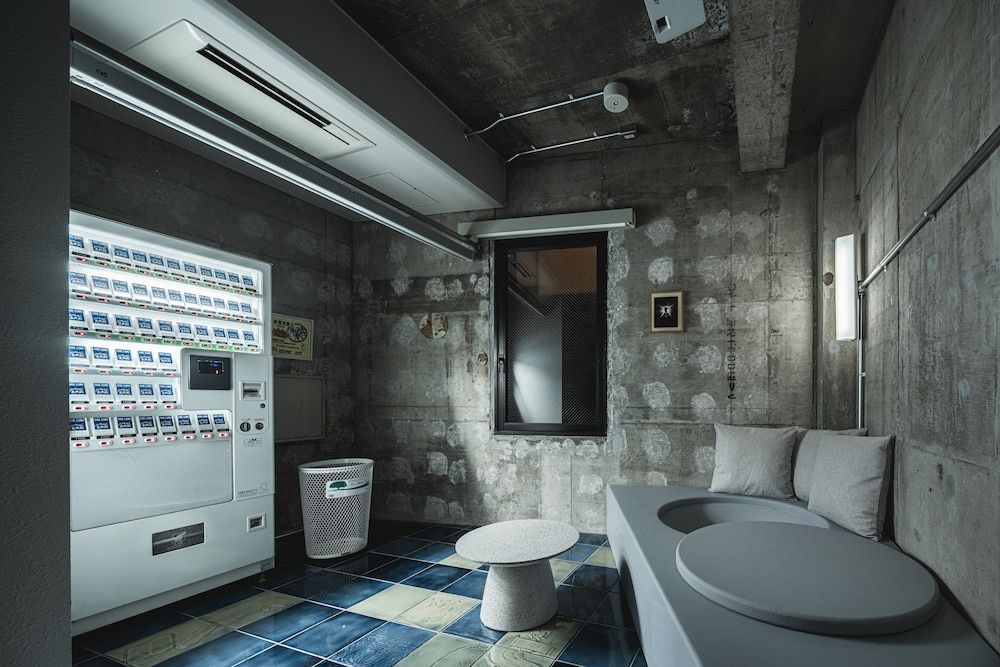 undefined BnA_WALL 9