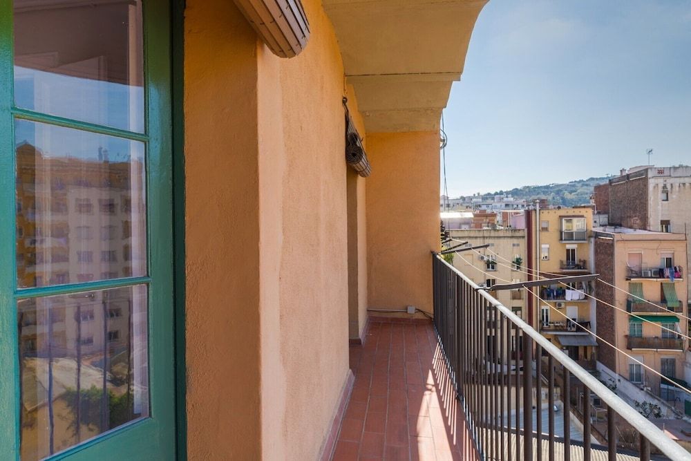 undefined White Suite Barcelona 3