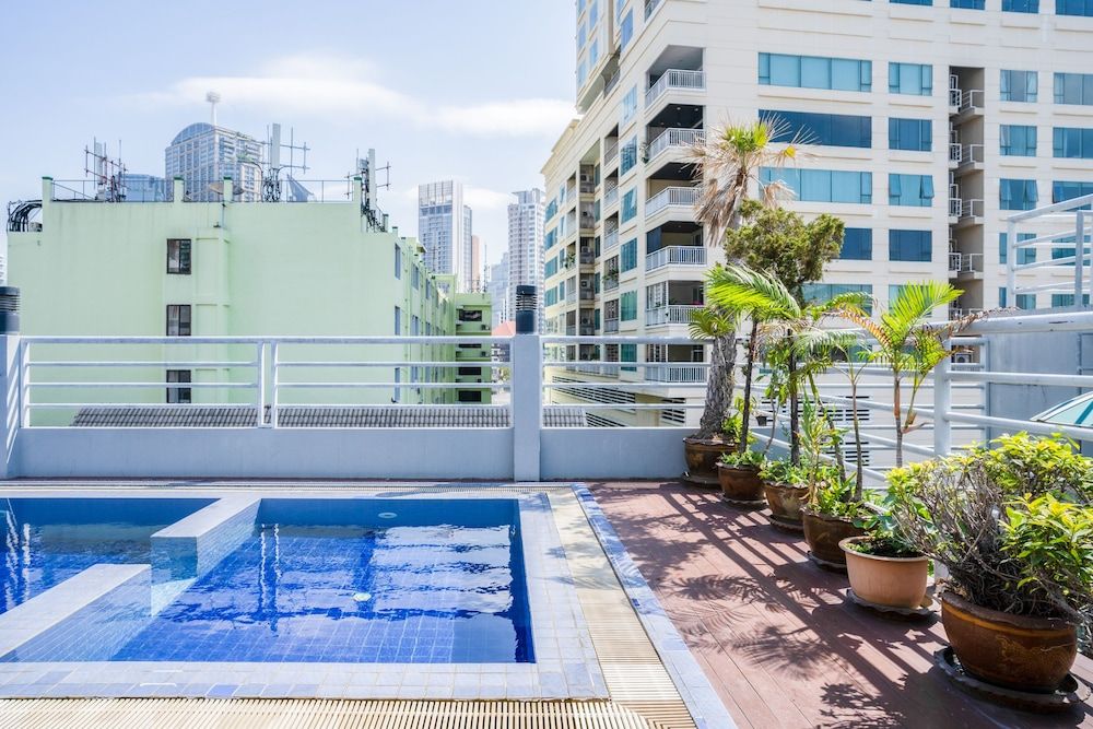 undefined Lacuna Sukhumvit By Favstay