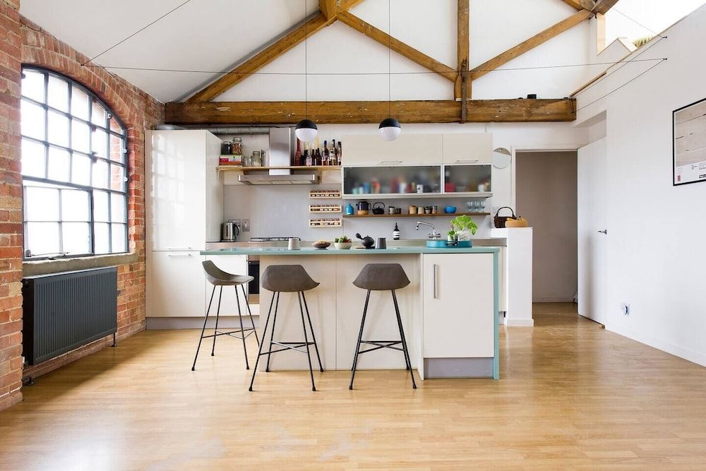 Unique & Vibrant 1-bed Loft With Roof Garden Apartment (1 Bedroom) 21