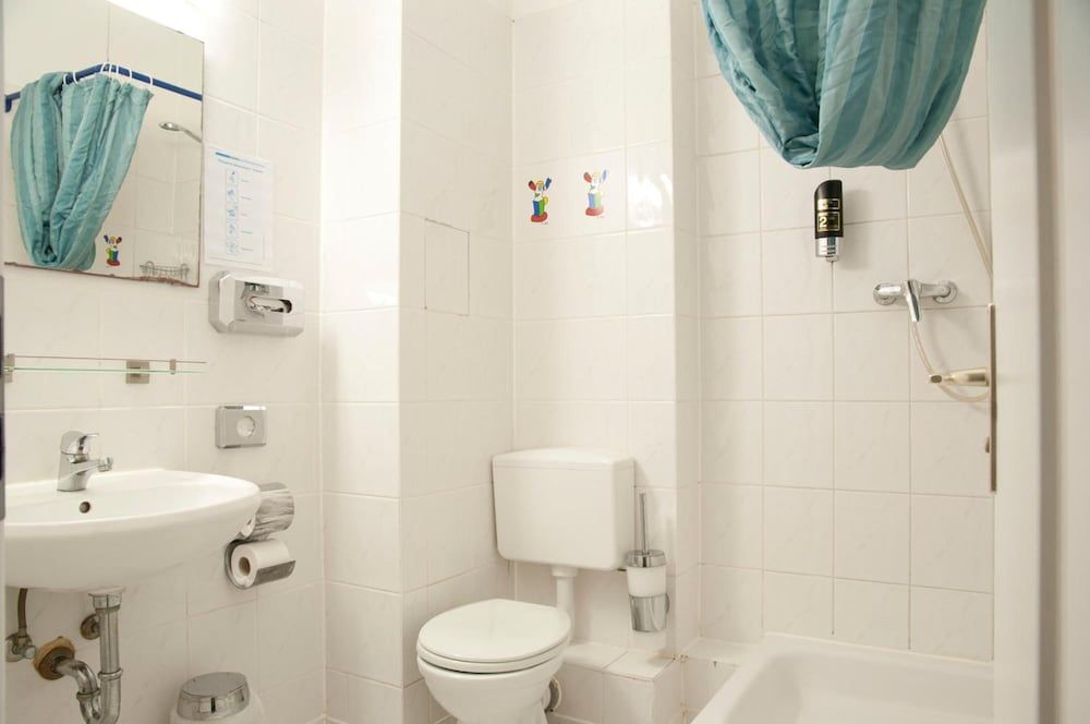 undefined Happy Hotel Berlin 5