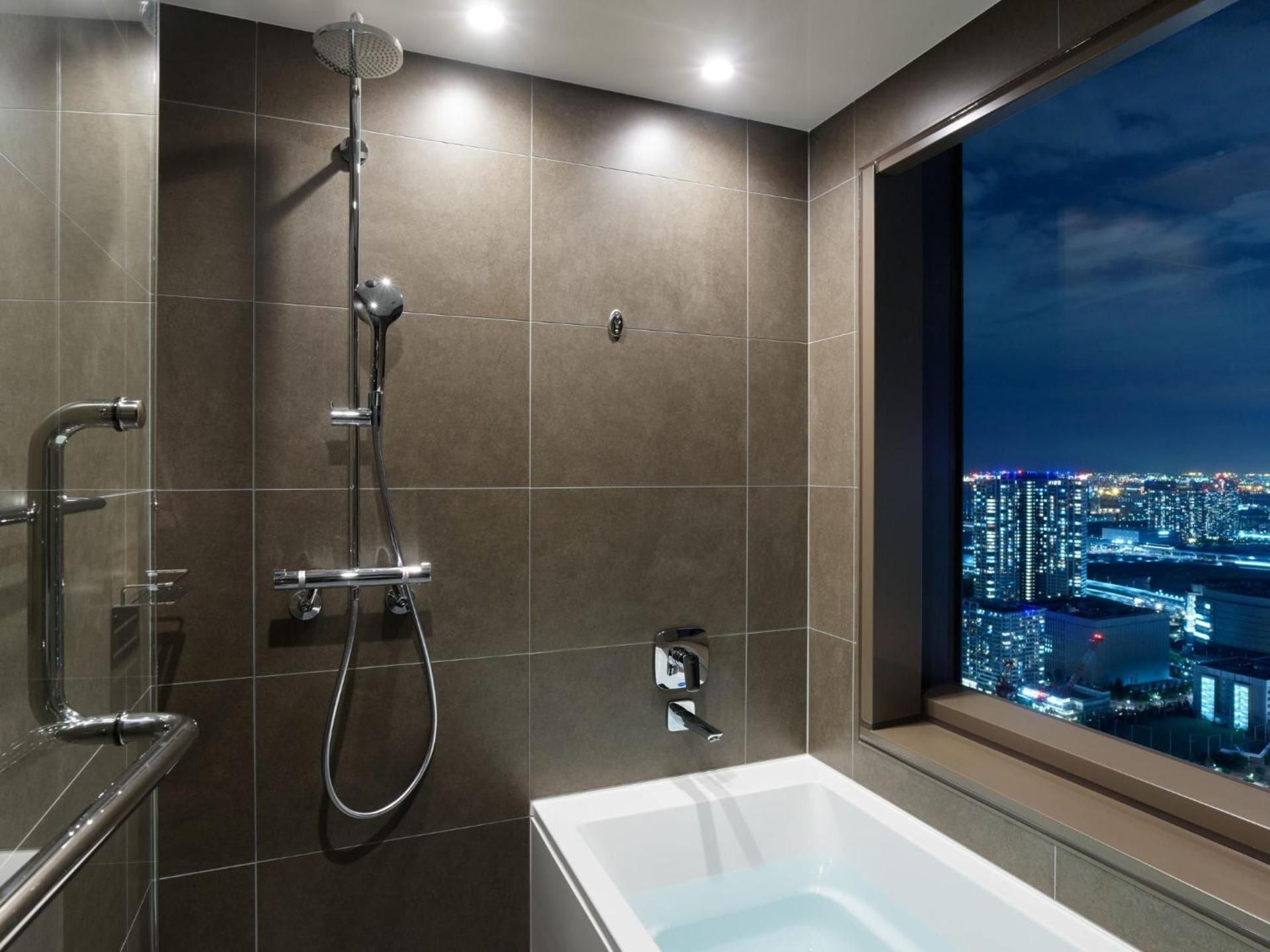 undefined Mitsui Garden Hotel Toyosu Premier / Tokyo 3