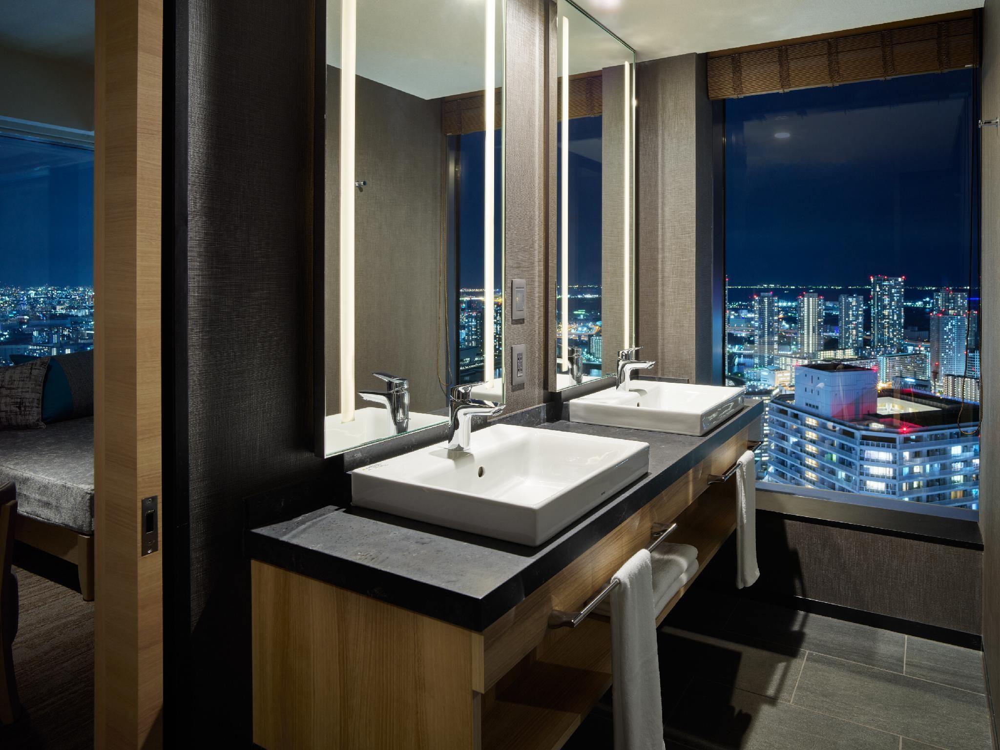 undefined Mitsui Garden Hotel Toyosu Premier / Tokyo 9