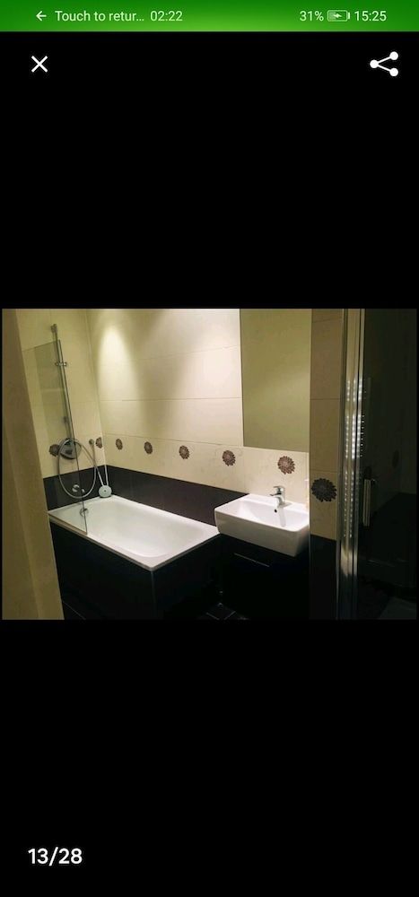 Luxurious 6 bed apartment central London Double Room 12