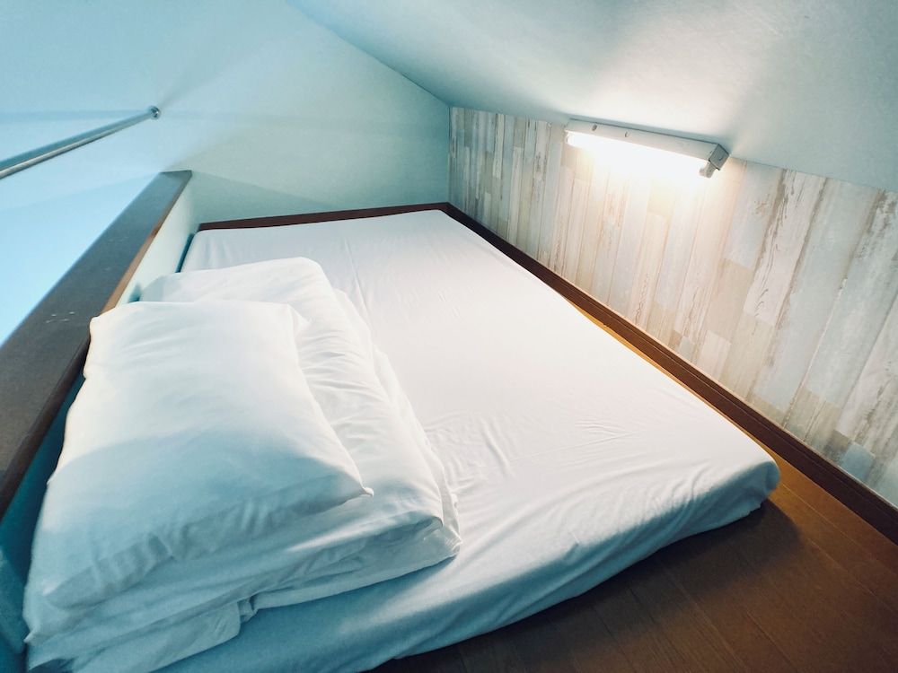 East Court Nagasaki East Court Nagasaki 202A, Smoking 2