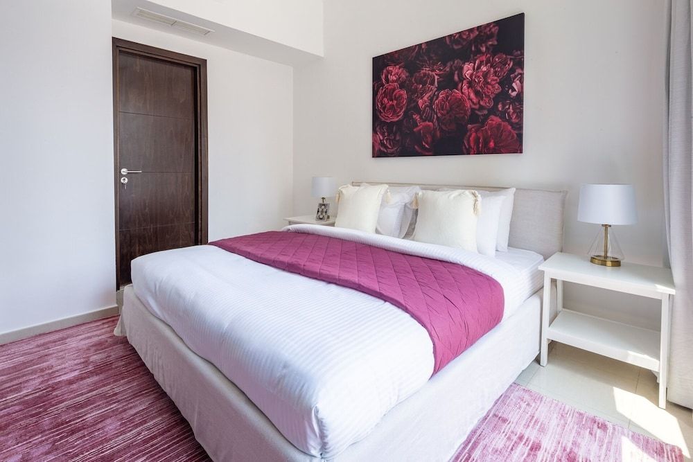 undefined Dashing 1BR Apartment In Dubai Marina 4