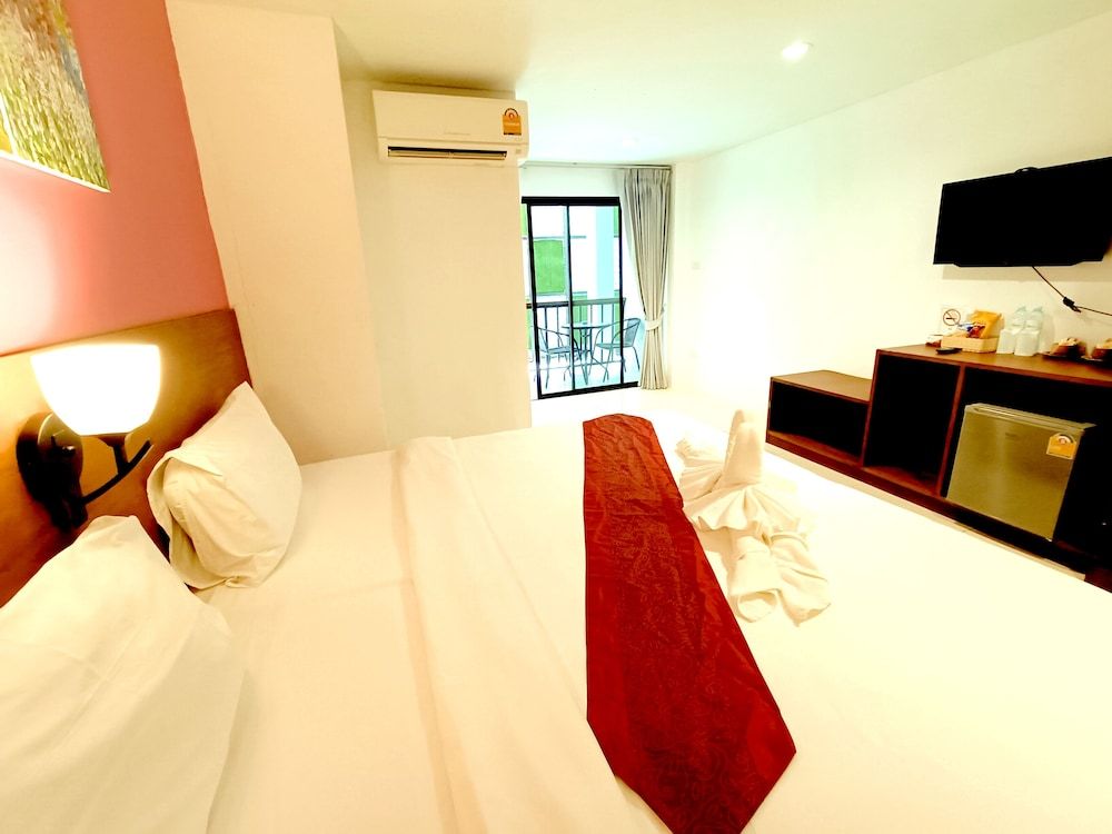 Standard Room (No View)