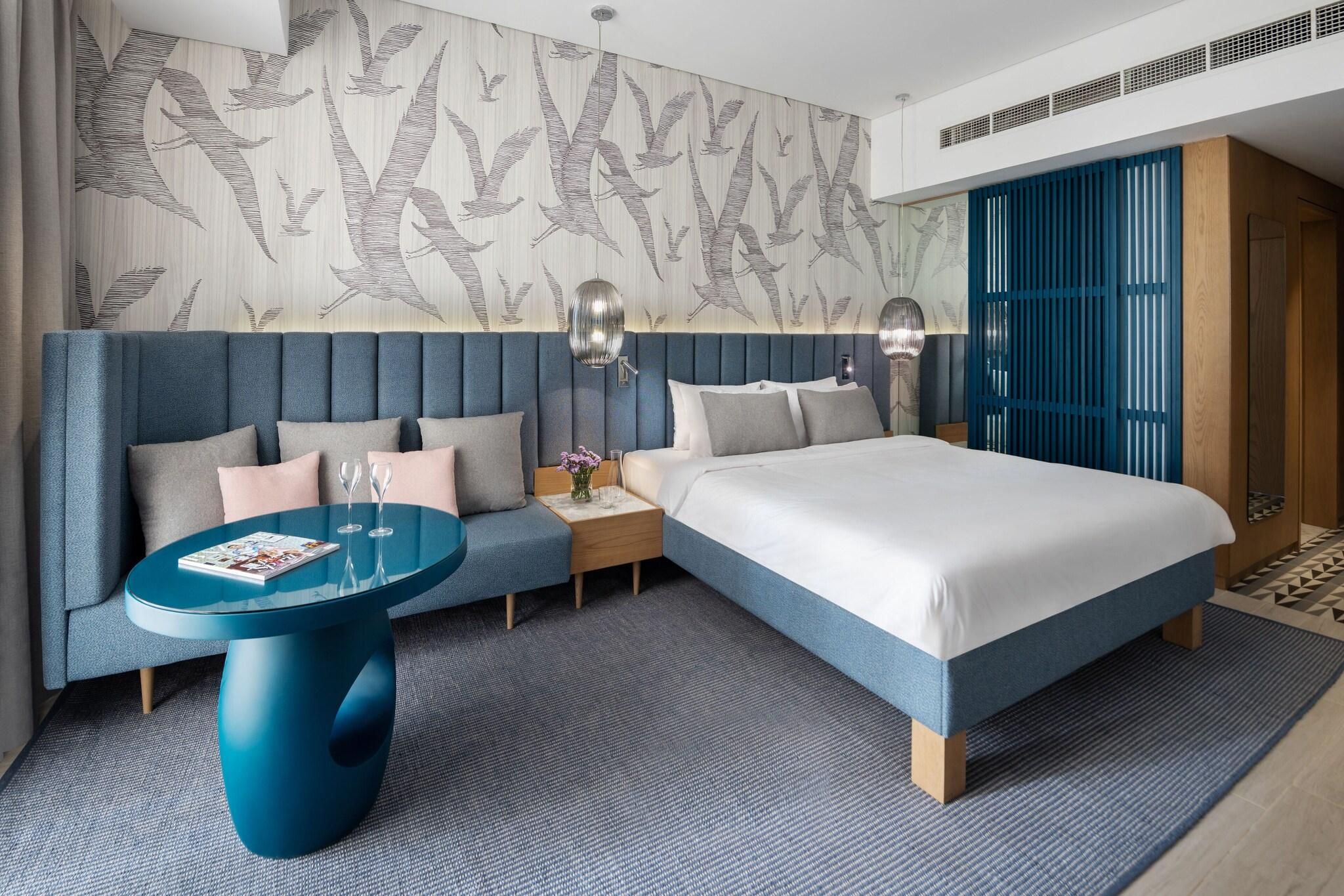 undefined C Central Resort the Palm 7