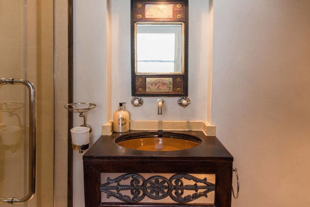 Chelsea Luxury Dream with garden Apartment, 2 Bedrooms 20