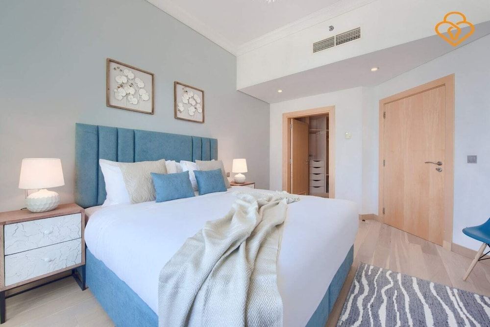 Building No. 2 Shoreline  Palm Jumeirah - Apartment 405