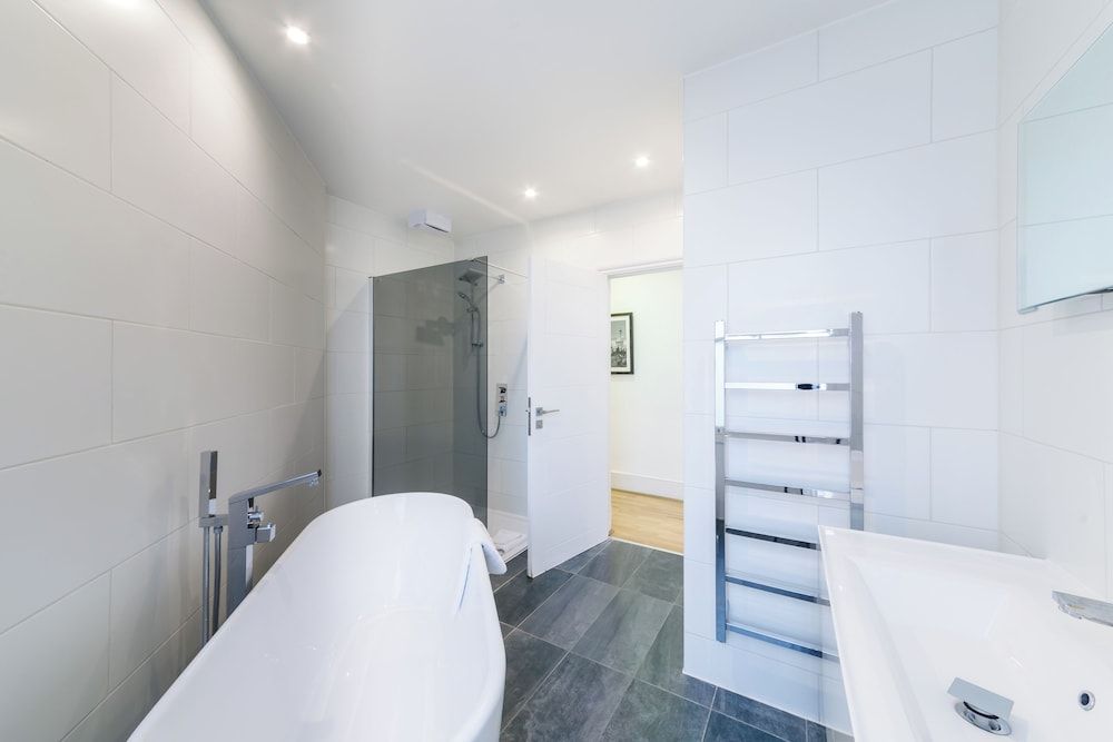 undefined Garrick Mansions by Aeria Apartments 8