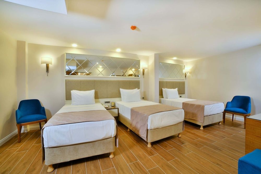 undefined Sorisso Hotel Due 6