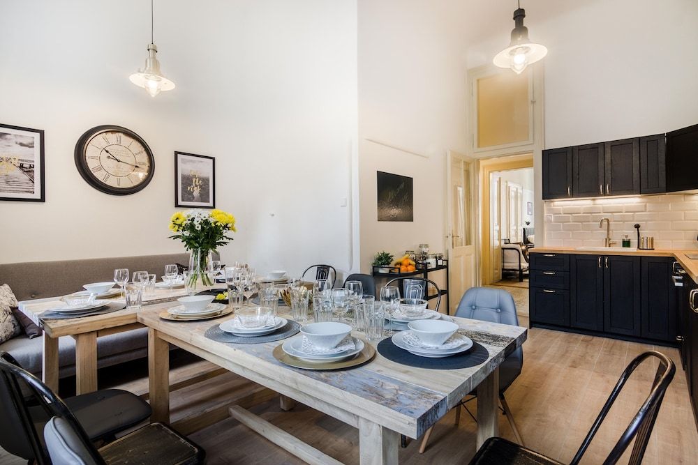 Modern APT in Center by Michal&Friends Comfort Apartment 21