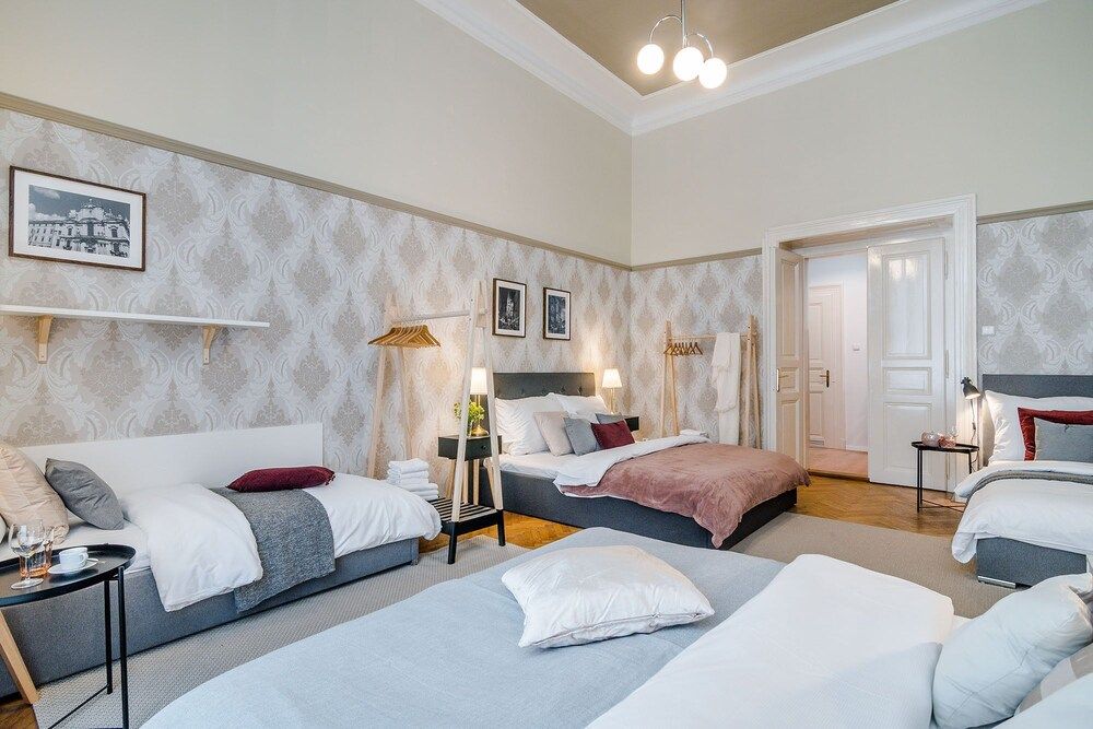 Modern APT in Center by Michal&Friends Apartment 6