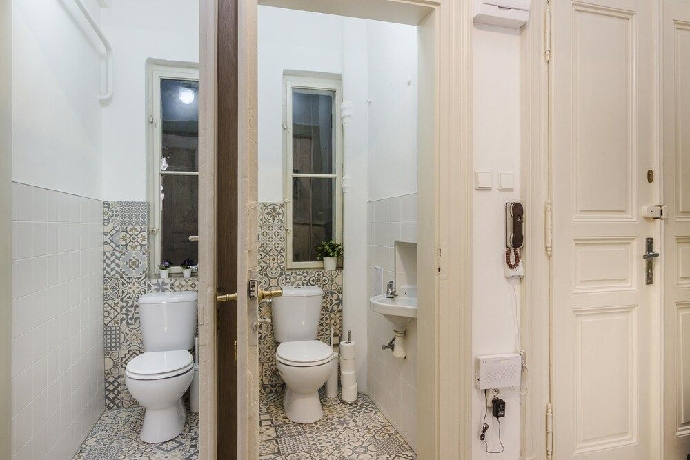 Modern APT in Center by Michal&Friends Comfort Apartment 25