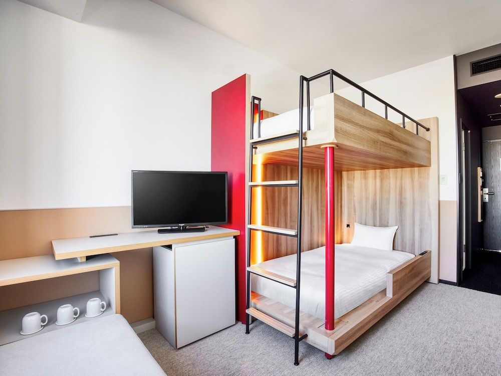 Loft Bed with Sofa Bed, Non Smoking