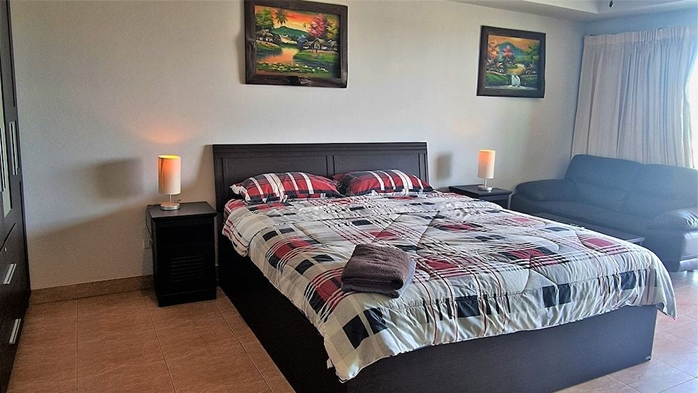 Large Studio Condo Jomtien Studio 5