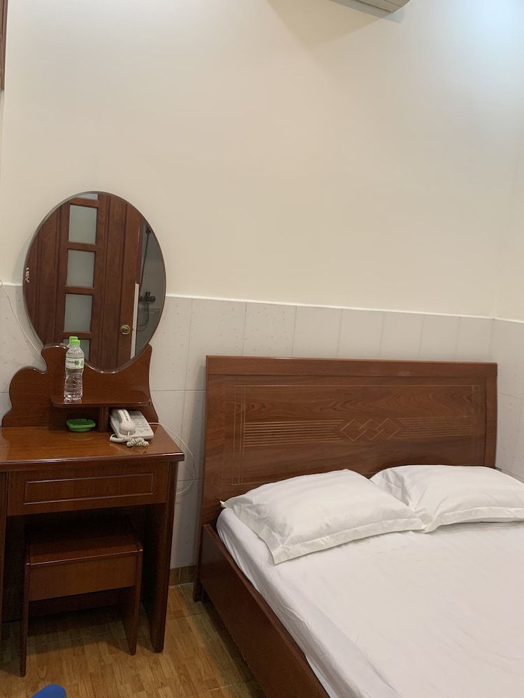 undefined Gia Bao Hotel 9