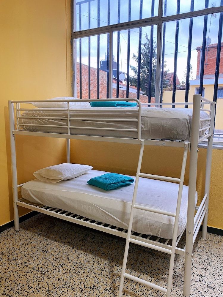 Hostel Napoles Club Shared Dormitory, Mixed Dorm 8