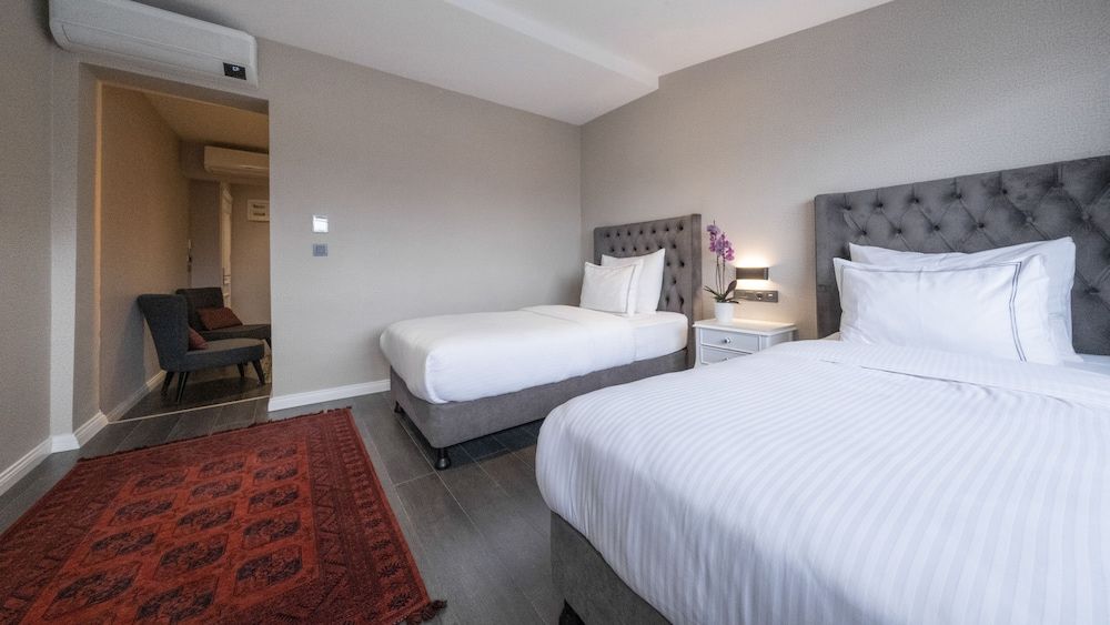 Loop Hotel Bosphorus İstanbul Family Room with Garden View 4