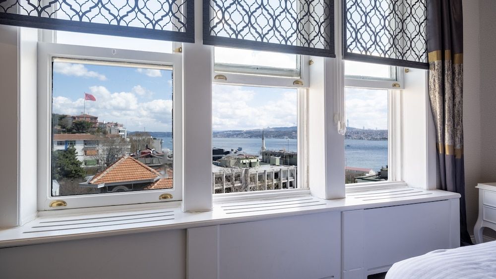 Loop Hotel Bosphorus İstanbul Family Room with Garden View 9