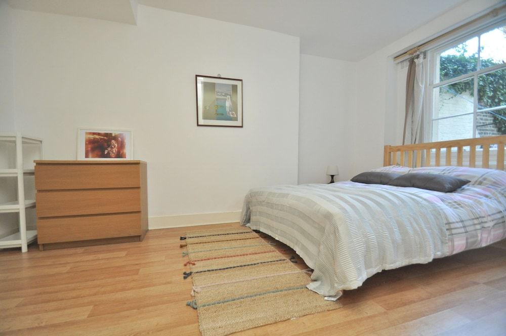 undefined Large Garden Flat in the Heart of Islington 3