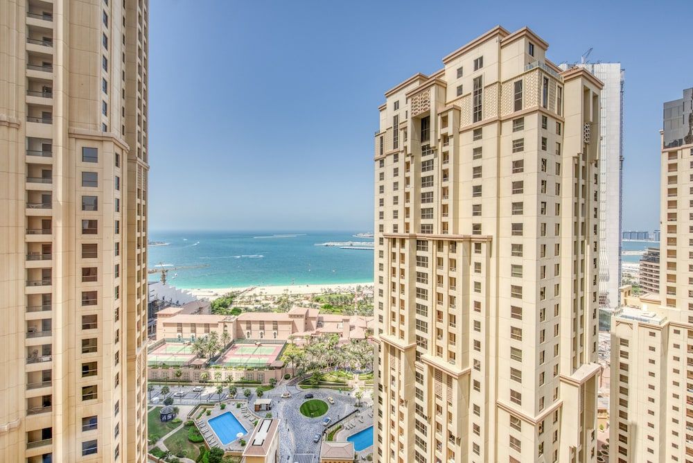 undefined R&H Murjan 1 3