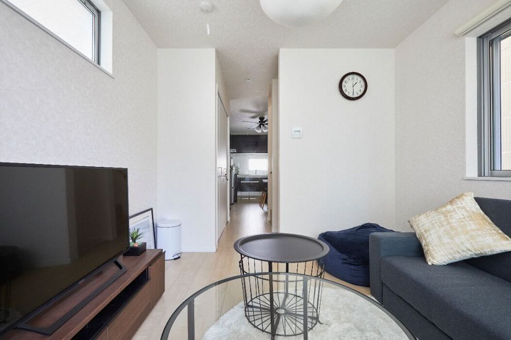 Kasai Guest House, 4min to Kasai Sta, Direct buses to Airport & Disney Private Vacation Home 28