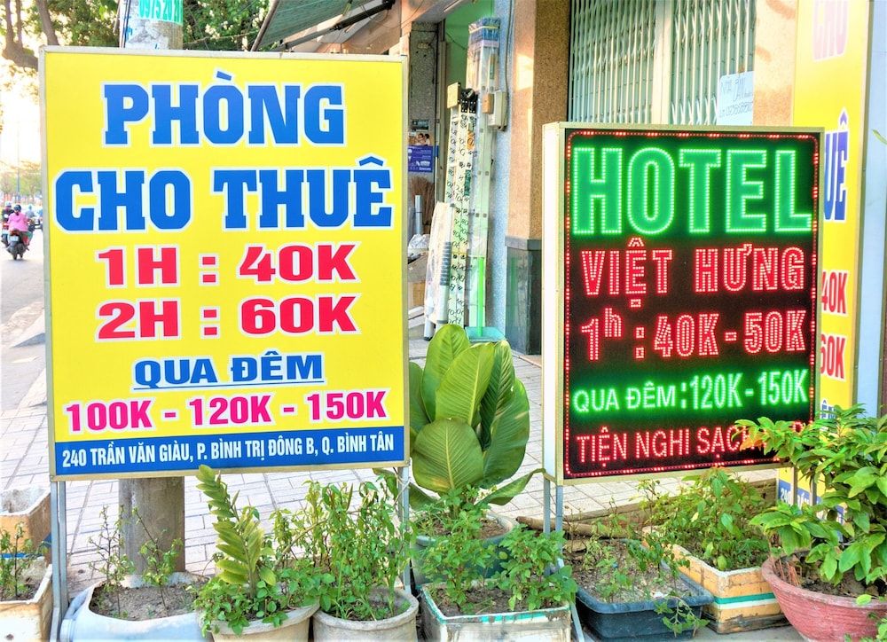 undefined Viet Hung Hotel by Zuzu 2