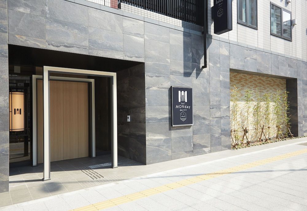 undefined MONday Apart Premium Ueno 3