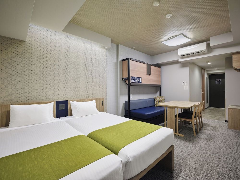 undefined MONday Apart Premium Ueno 7