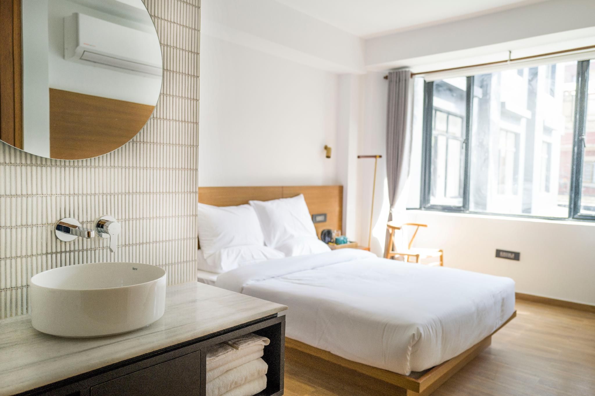 Nomad Hotel Deluxe Double or Twin Room 11