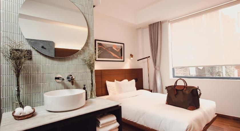 Nomad Hotel Deluxe Double or Twin Room 7