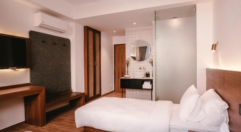 Nomad Hotel Deluxe Double or Twin Room 23