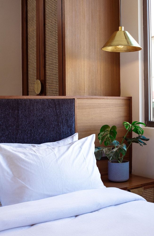 undefined Nomad Hotel 7
