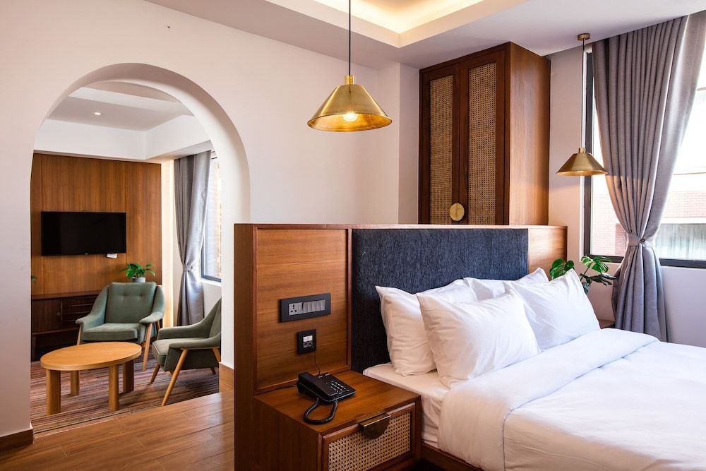 undefined Nomad Hotel