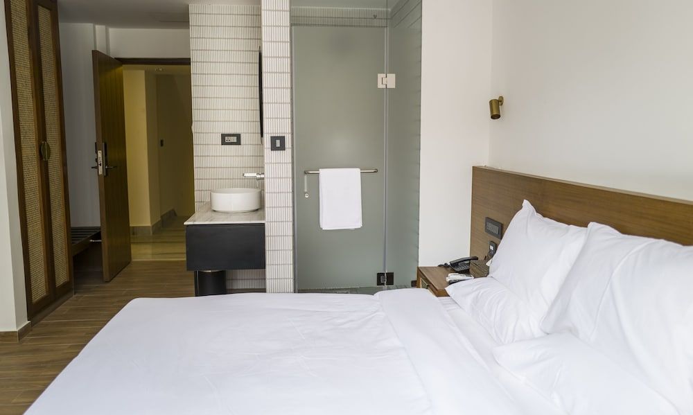 Nomad Hotel Deluxe Double or Twin Room 2