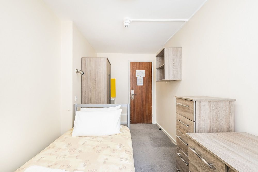 undefined Modern Rooms - LONDON 8