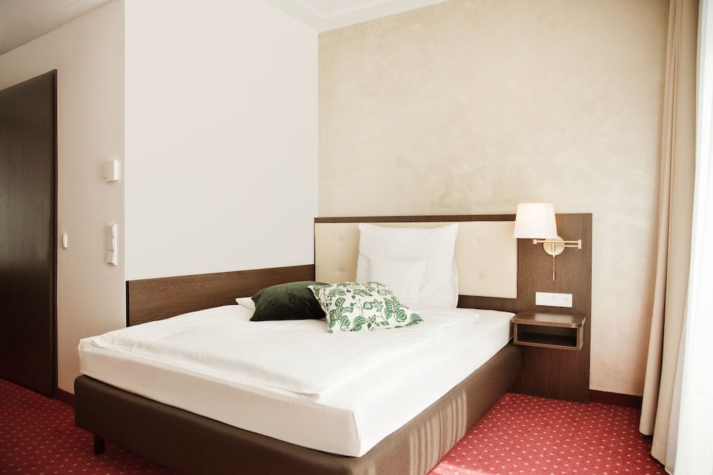 undefined Gold Palais Hotel 8