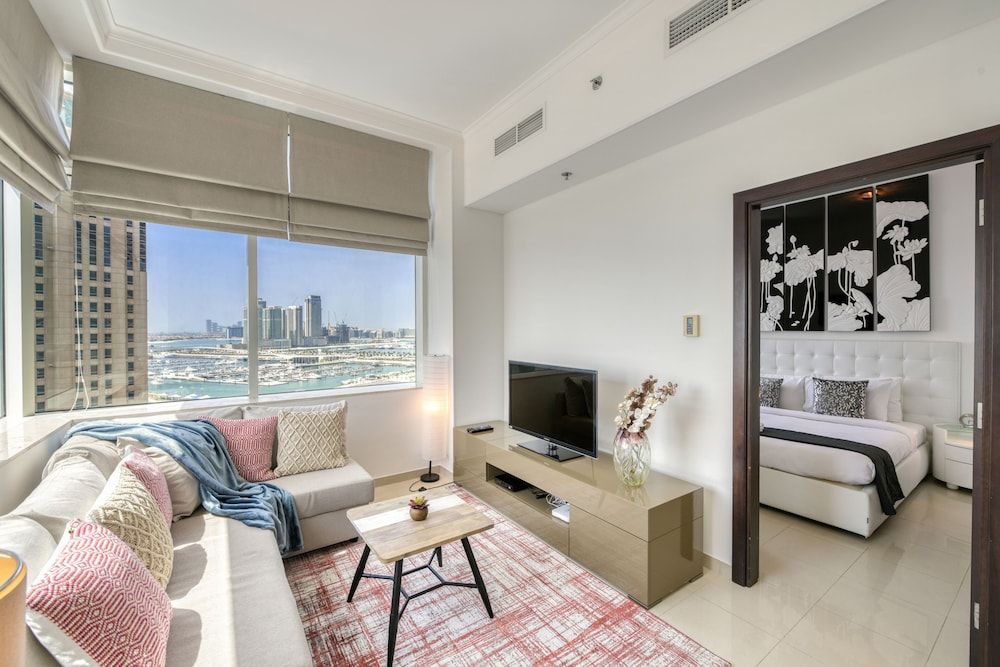 Maison Privee - Modern Apt in JBR w/ Amazing Sea Views