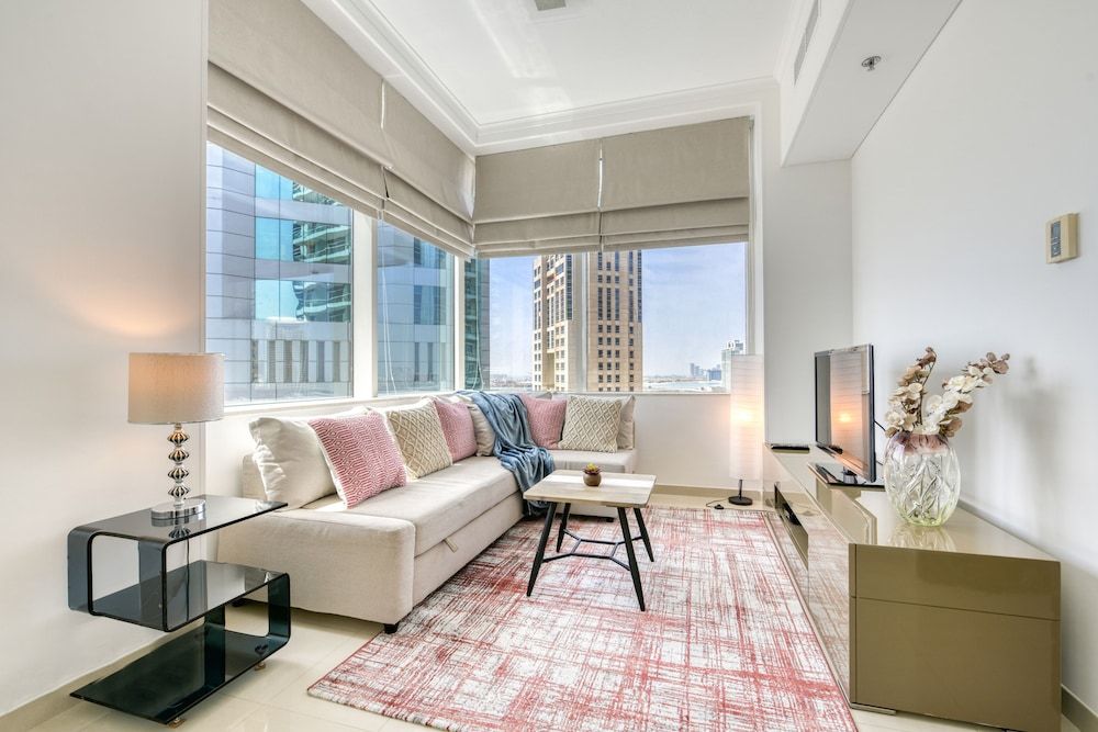 undefined Maison Privee - Modern Apt in JBR w/ Amazing Sea Views 10